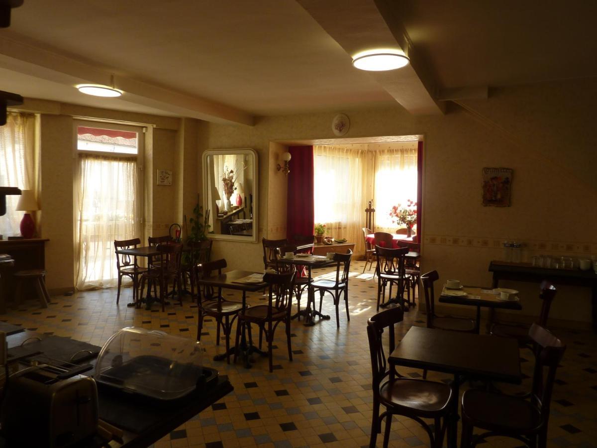 Hotel A La Renommee Saint-Père Zewnętrze zdjęcie