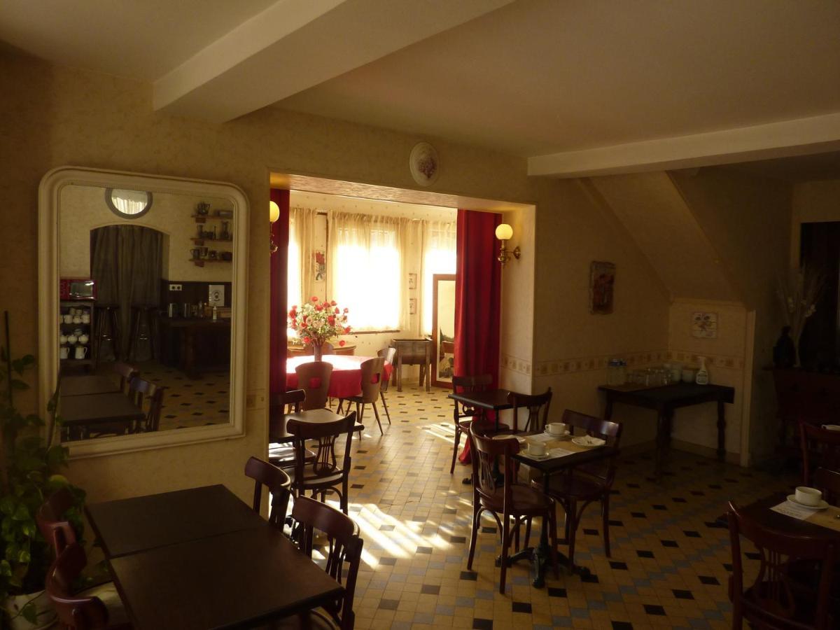 Hotel A La Renommee Saint-Père Zewnętrze zdjęcie